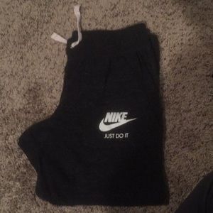 Nike joggers